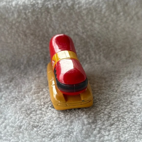 Vintage Hot Wheels 1993 Oscar Mayer Wienermobile Diecast Car Toy - Picture 4 of 5